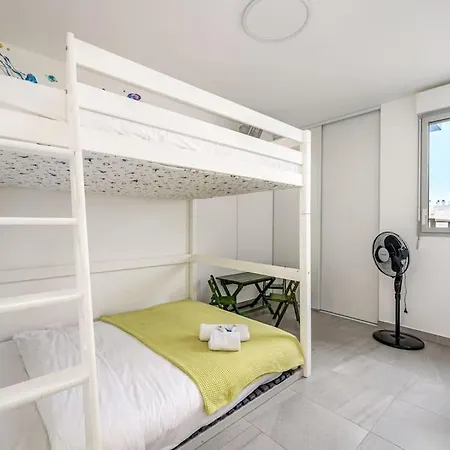 アパート Juan Les Pins Two Bed Access アンティーブ